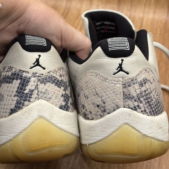 Air Jordan 11 Retro Low Light Bone Snakeskin Men’s Size 9.5 CD6846-002 Sneaker - Picture 12 of 12